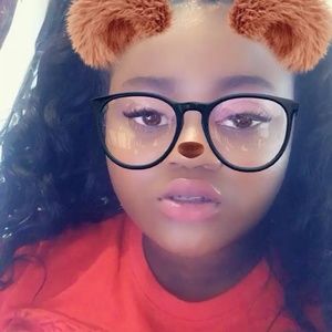 Meet your Posher, Elisha